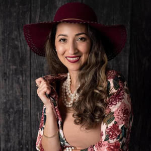 Meet your Posher, Daysi